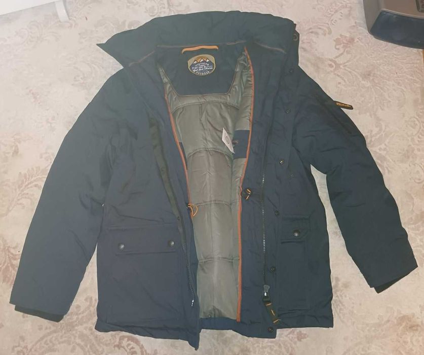 Geaca C&A, XXL NOUA, rezistenta, groasa, super calitate