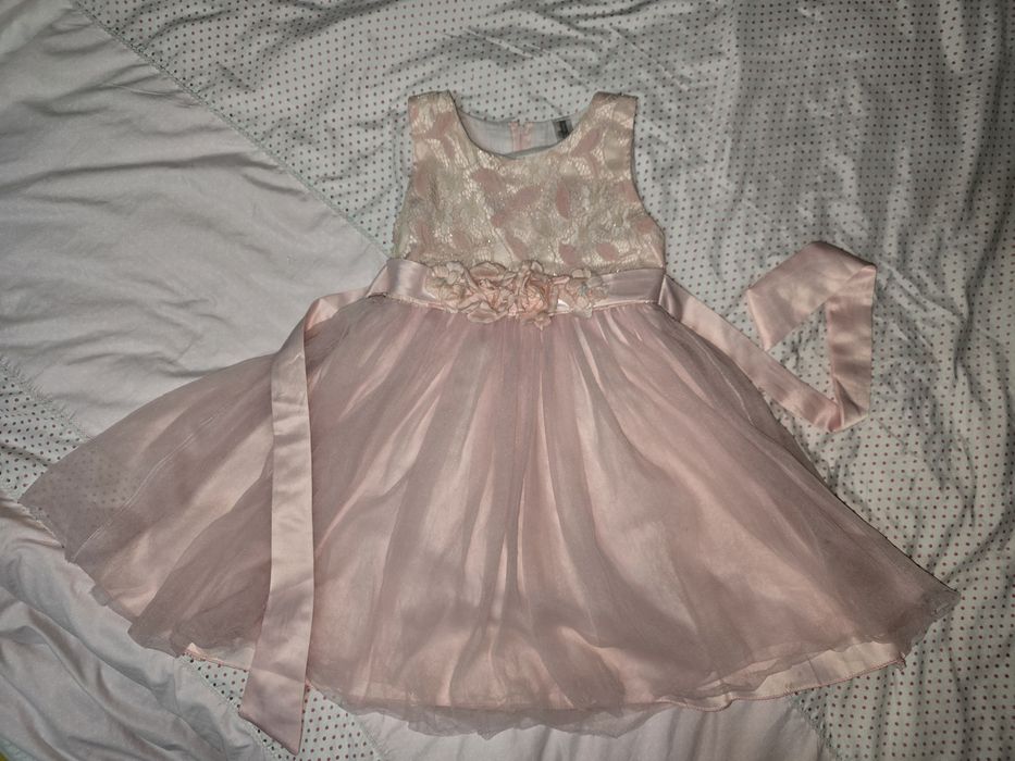 Детское платье на девочку 5 лет
