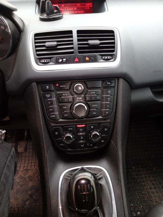 Opel Meriva B 2012