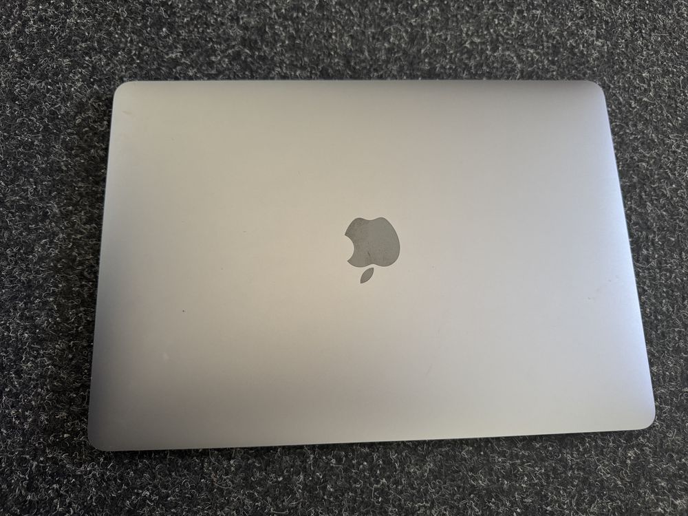 Vand Macbook Pro 13 2020