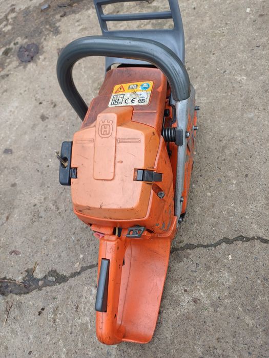 Vând husqvarna 365 special