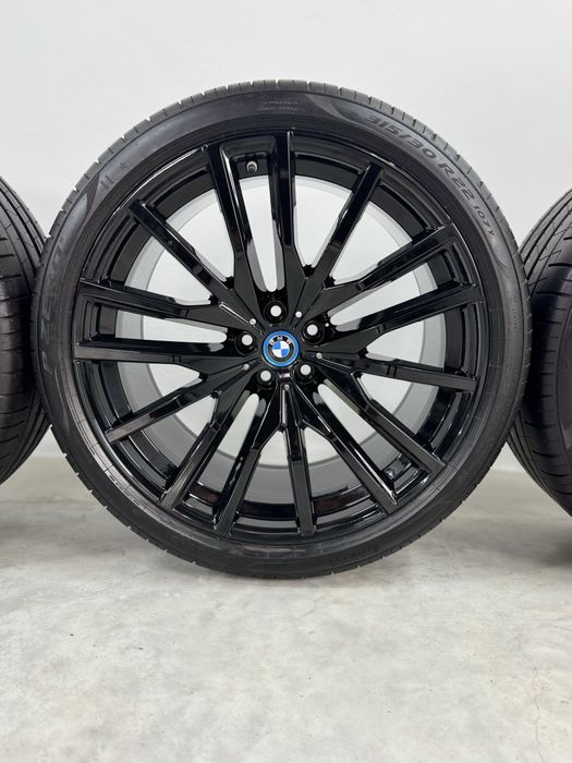 Jante Bmw X5 X6 R22 G05 G06 Originale M742 Pirelli 35/2024 Vara 99%