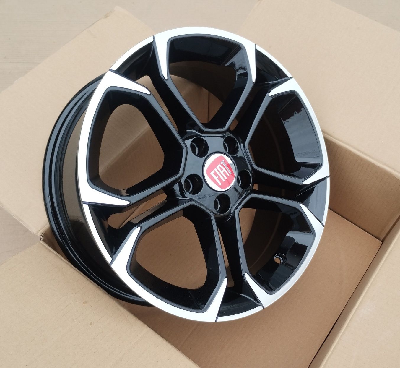 Jante R 16 FIAT Tipo Fiat 500 prindere 5x98 pe 16