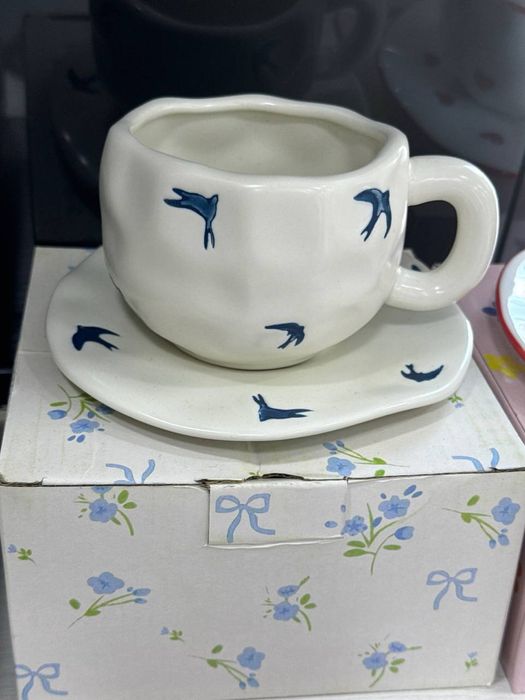 Pinteres bakal tarelkasi bilan