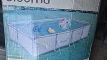 Vând piscina cu dimensiuni de 400x200x80