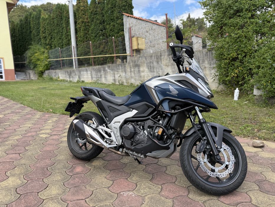 Honda NC750X manuala