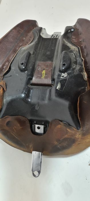Sa scaun sea sezut  solo seat Harley Davidson Street / Fat Bob