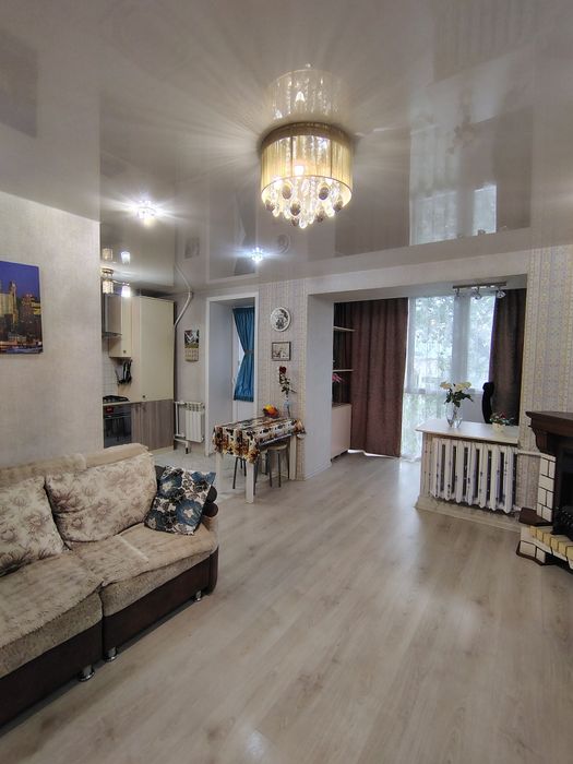 Продам 3 комнатную квартиру,, район Вокзала