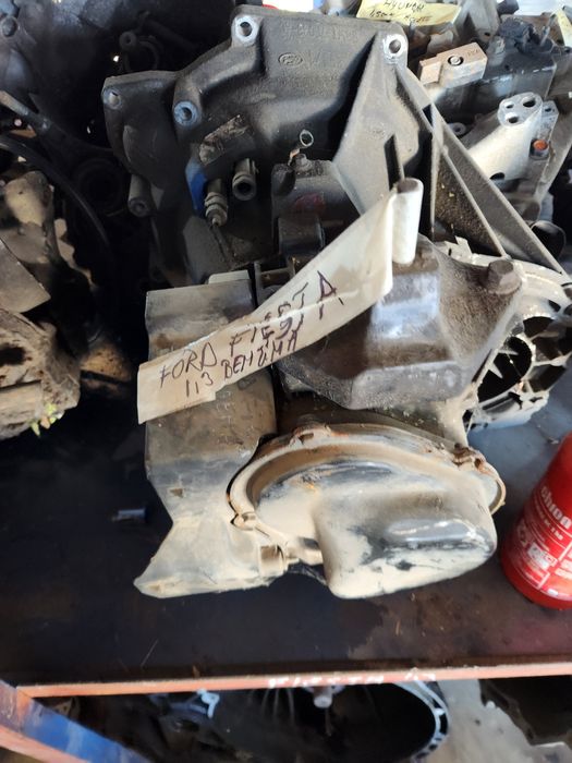 Vând cutii viteză manuală Ford Fiesta 1.25 si.1.3 benzină