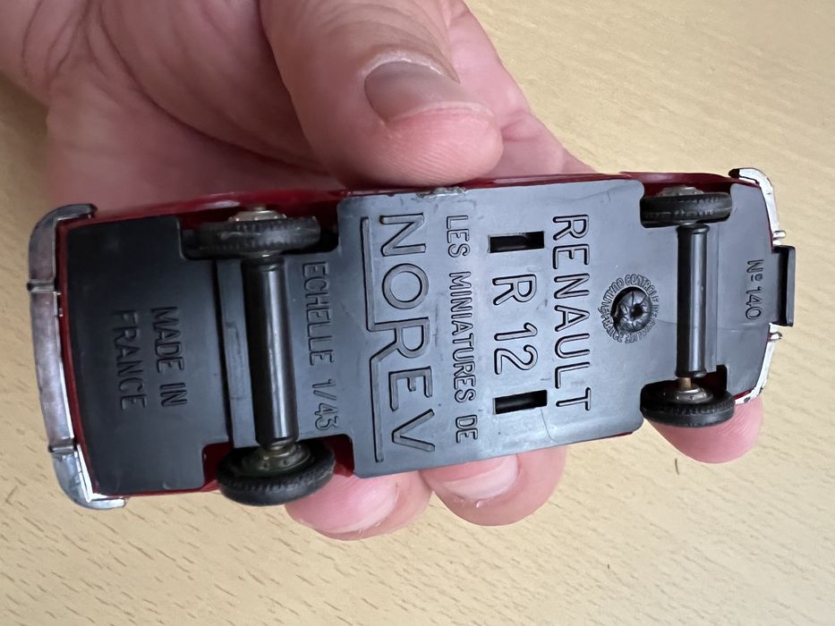 Renault 12 Norev plastic