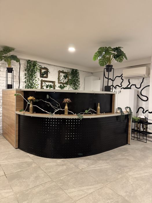 Post de inchiriat de gene in centru