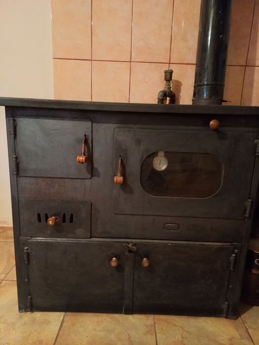 Готварска печка с водна риза Прити 12 KW