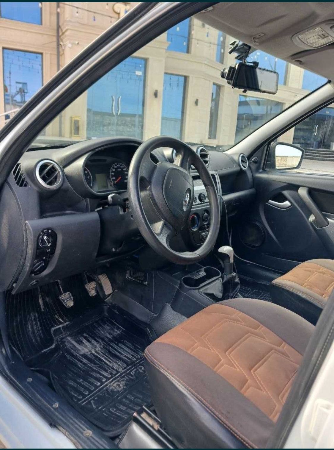 Lada granta 2015