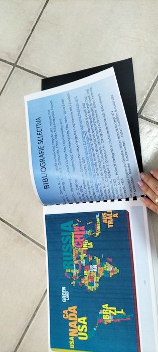 Manual scanat proiecții cartografice