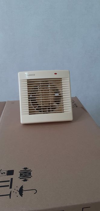 Вытяжка электрическая