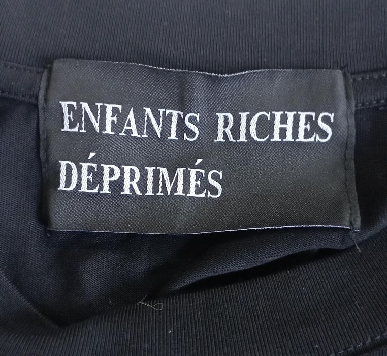 Long sleeve enfants riches deprimes