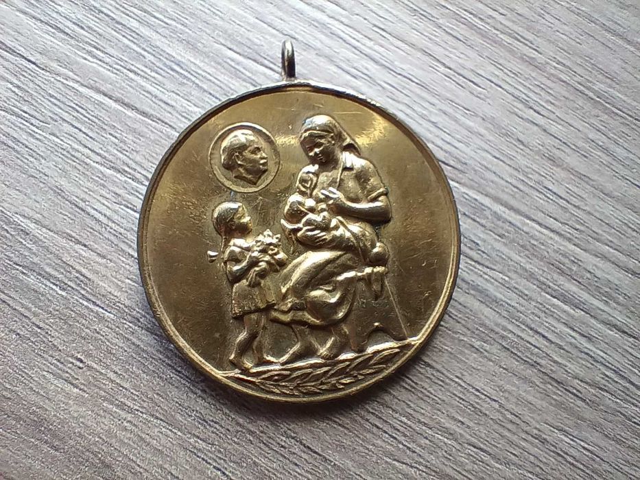 Медал за майчинство