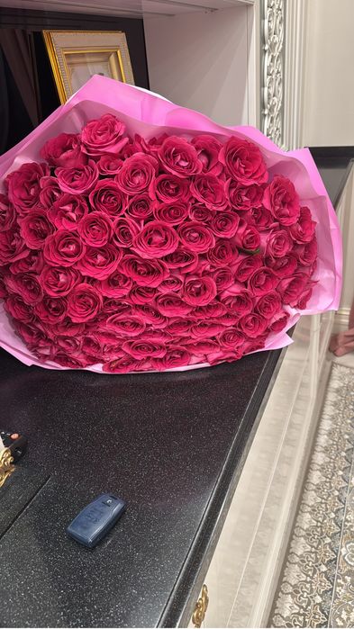 Свежий букет из 101 роз