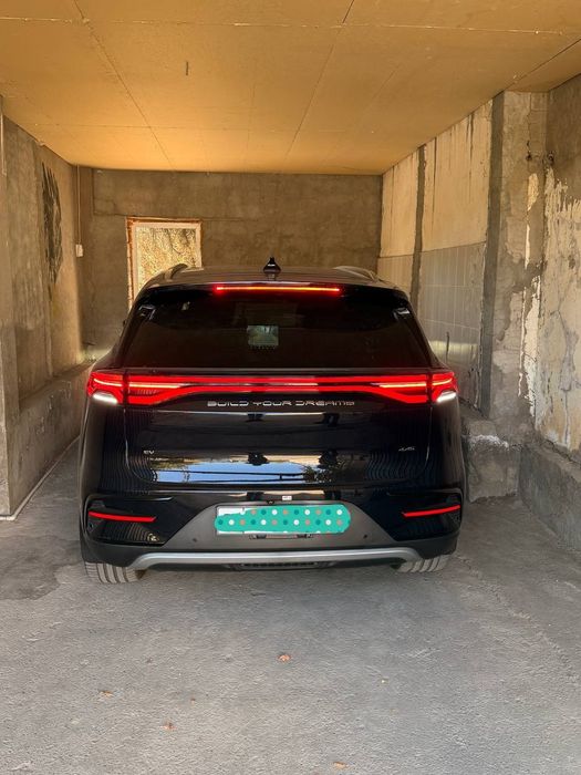 Срочно Byd tang 2022-23 йил соилад энг фулли.и.