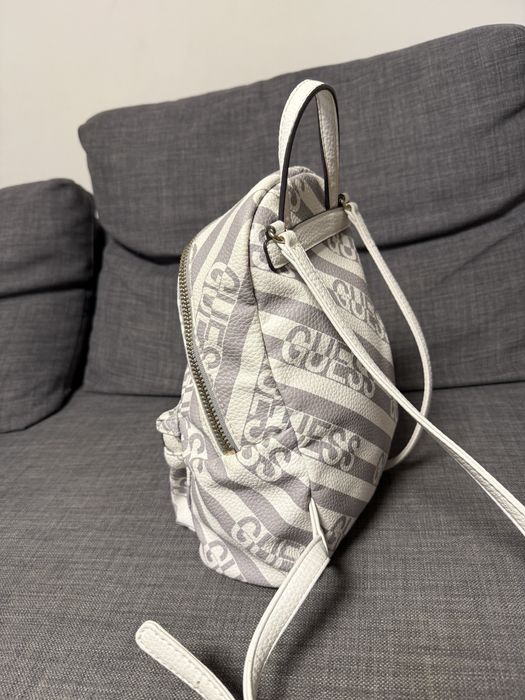 Оригинална раница Guess