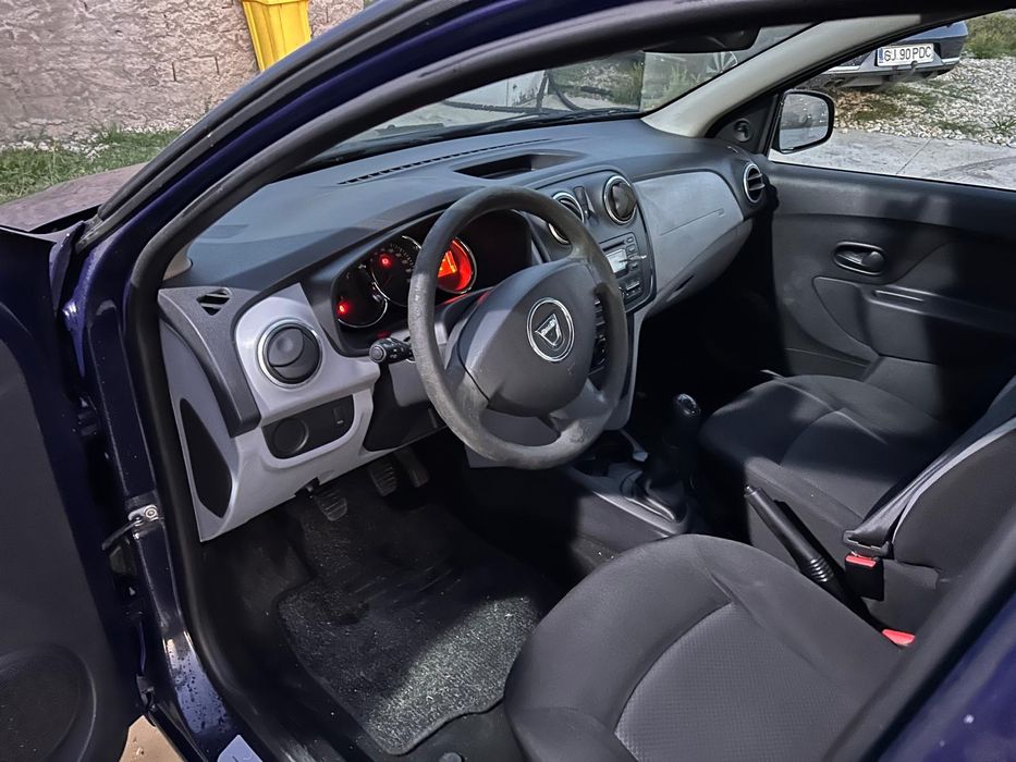 Dacia sandero doi