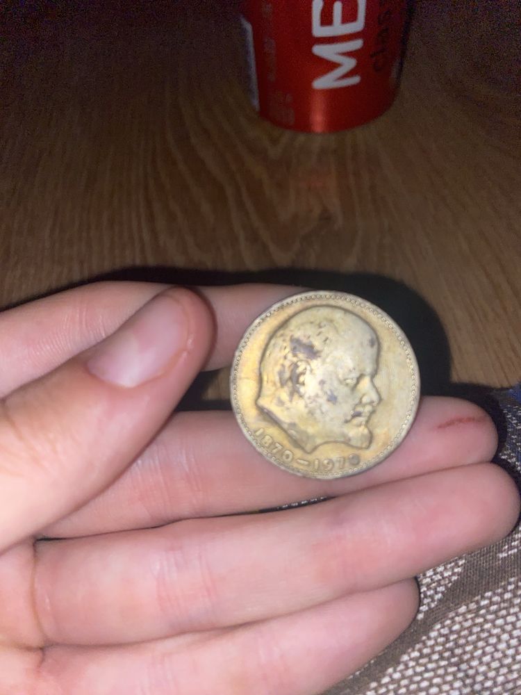 Продам монету СССР из серебра