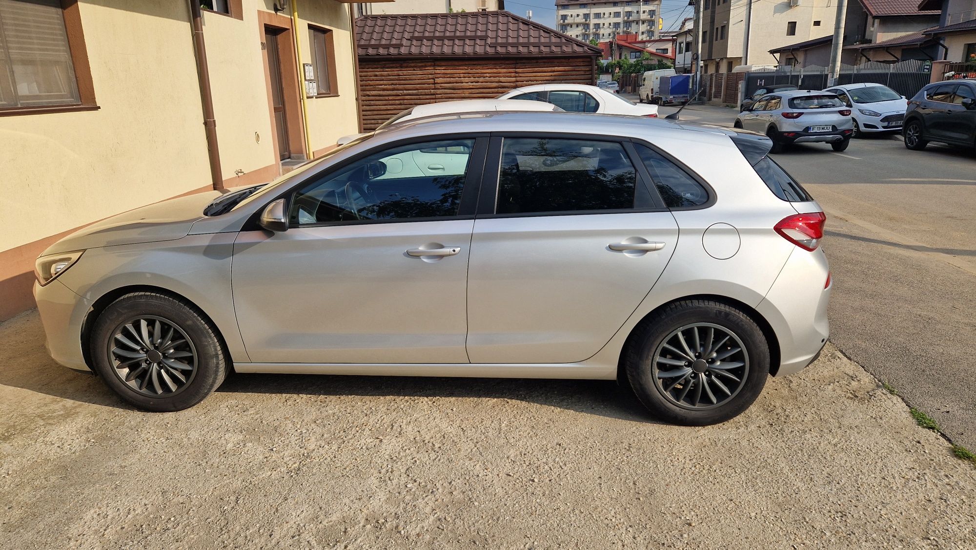 Hyundai i30 2018 1.4 mpi plus gpl