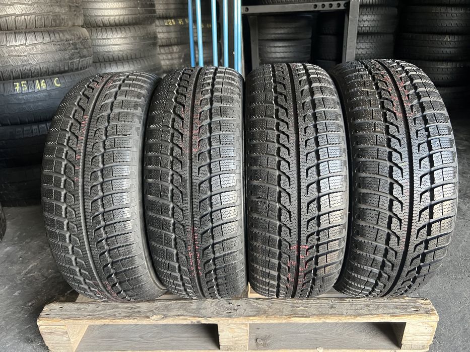 4 anvelope de iarna 205/50/17 Meteor profil nou!