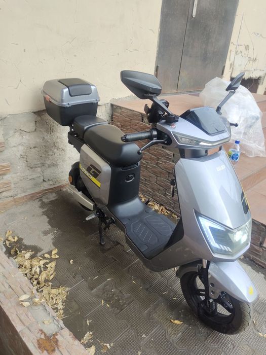 Продаю электроскутер ModernFox H4 -стиль,тишина и экономия в одном