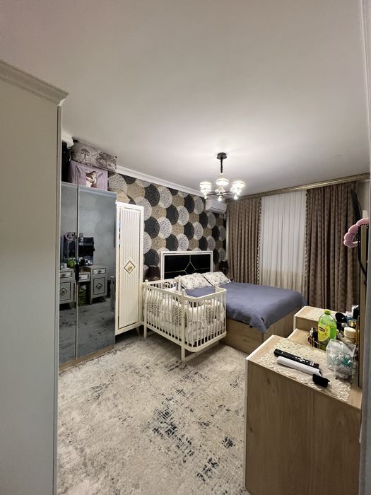 ПРОДАЕТСЯ 3 комнатная квартира