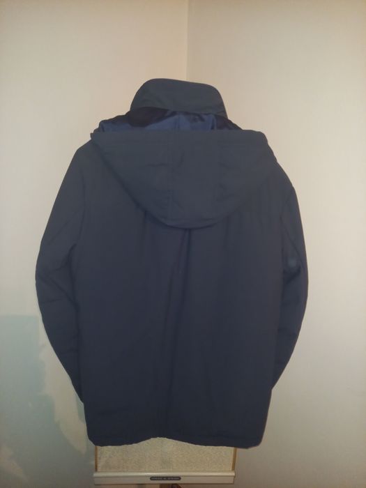 Продам тёплую куртку FINN FLARE р XL