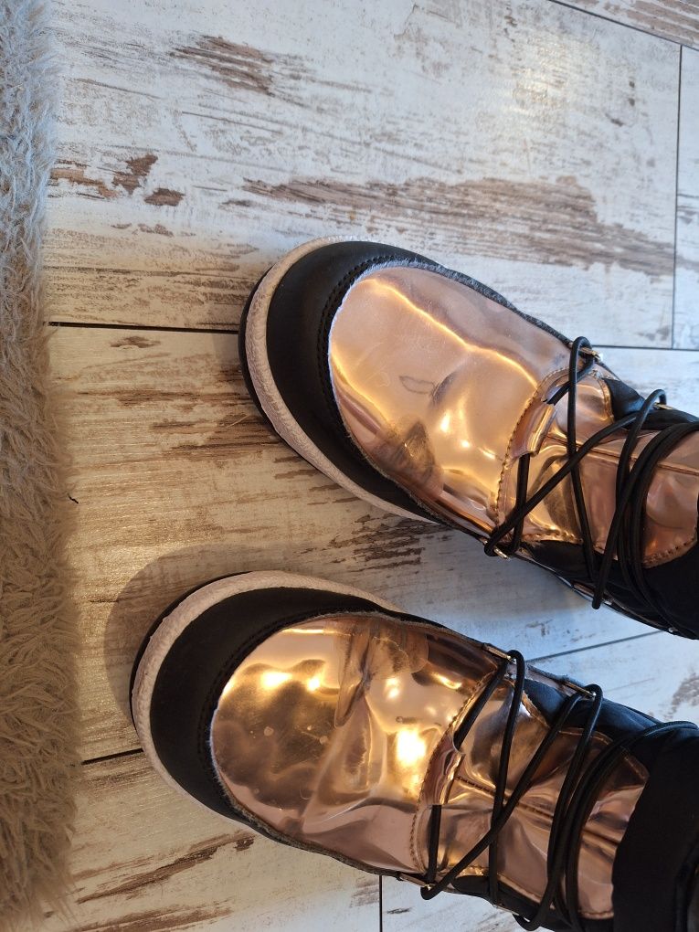 Апрески moon boot