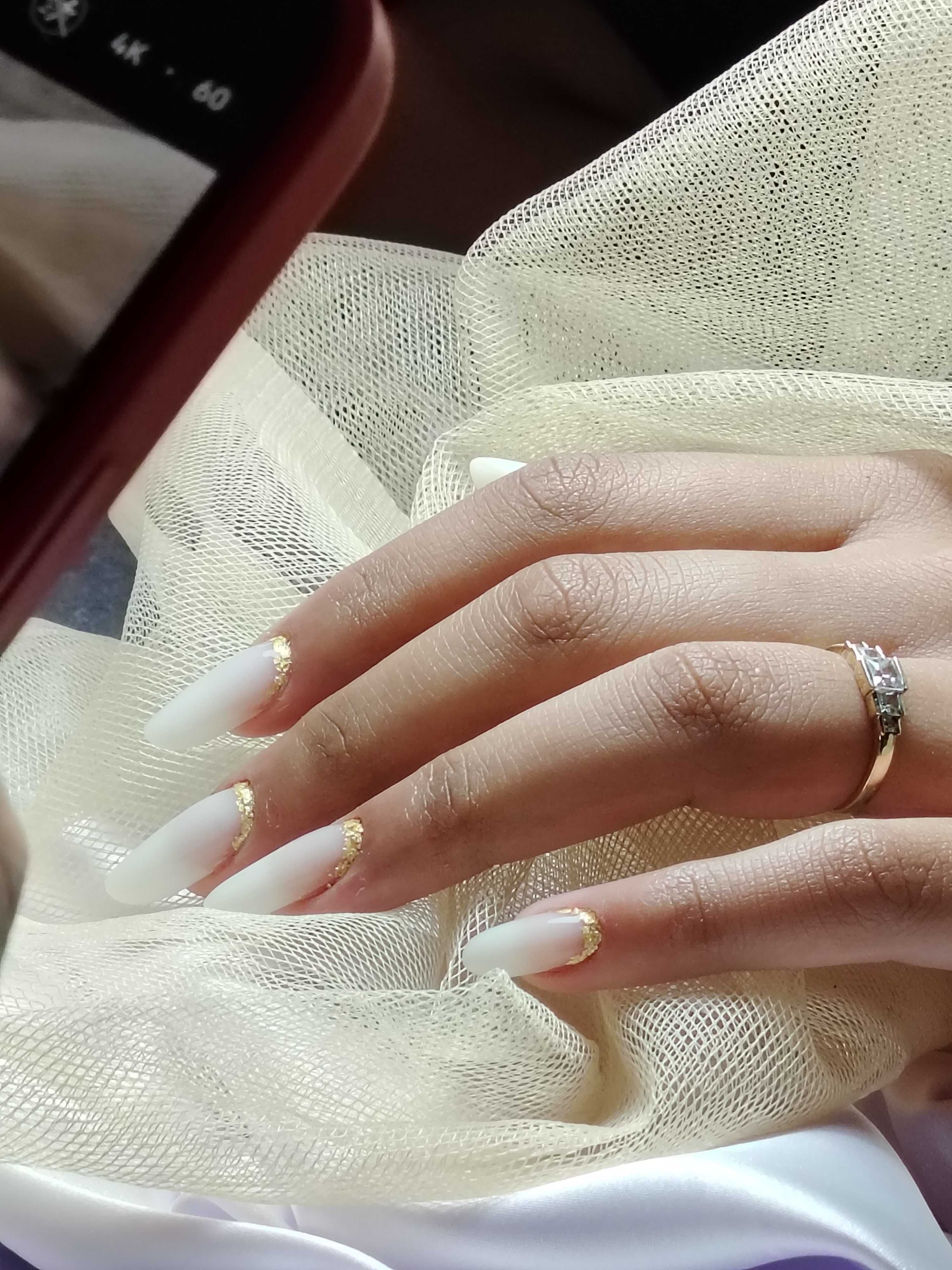 Aplic unghii cu gel