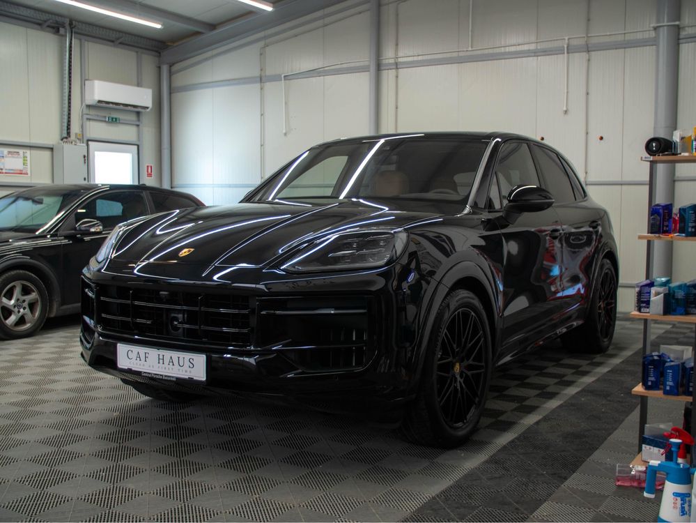 Porsche Cayenne S V8 3996 cmc 474 cp 13.000 km