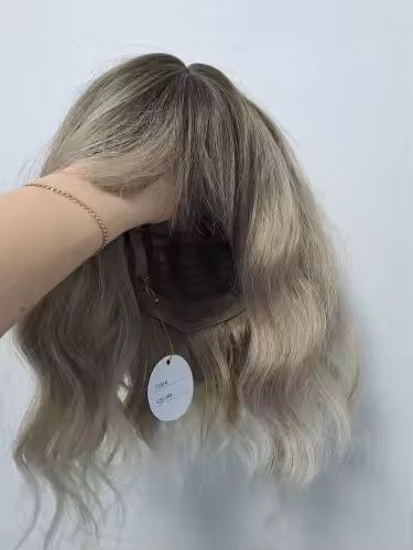 Омбре перука на вълни