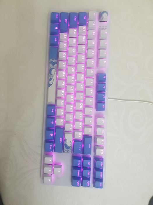 Red square x дарк проджект keyrox tkl