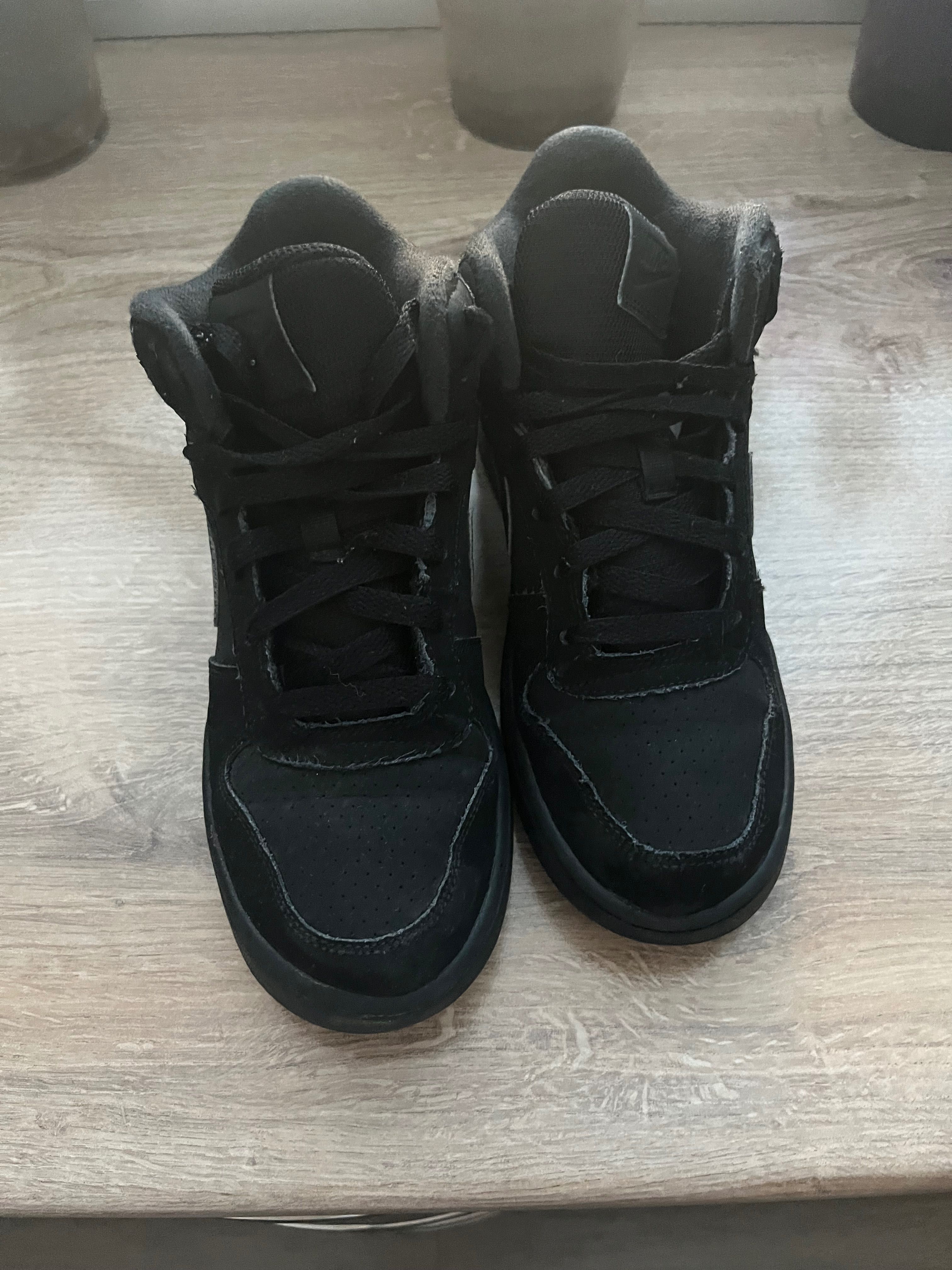 Nike 36,5 номер обувки