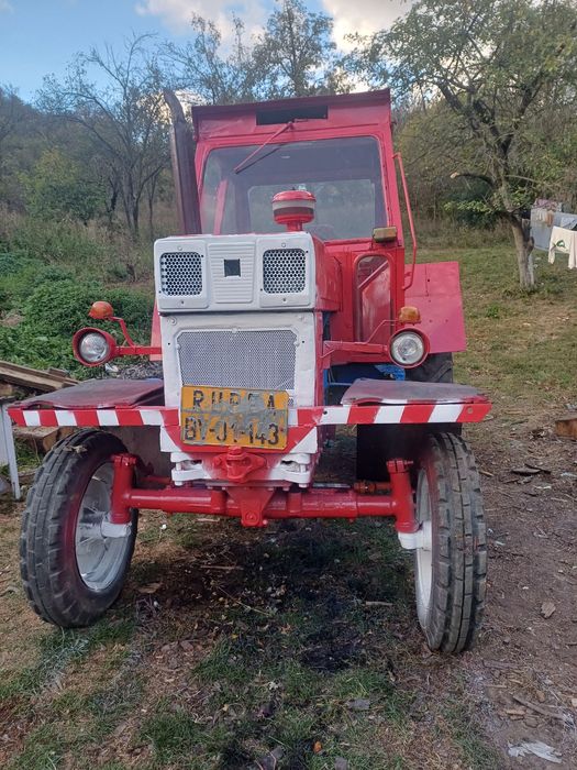 Vand Tractor  Utb 650