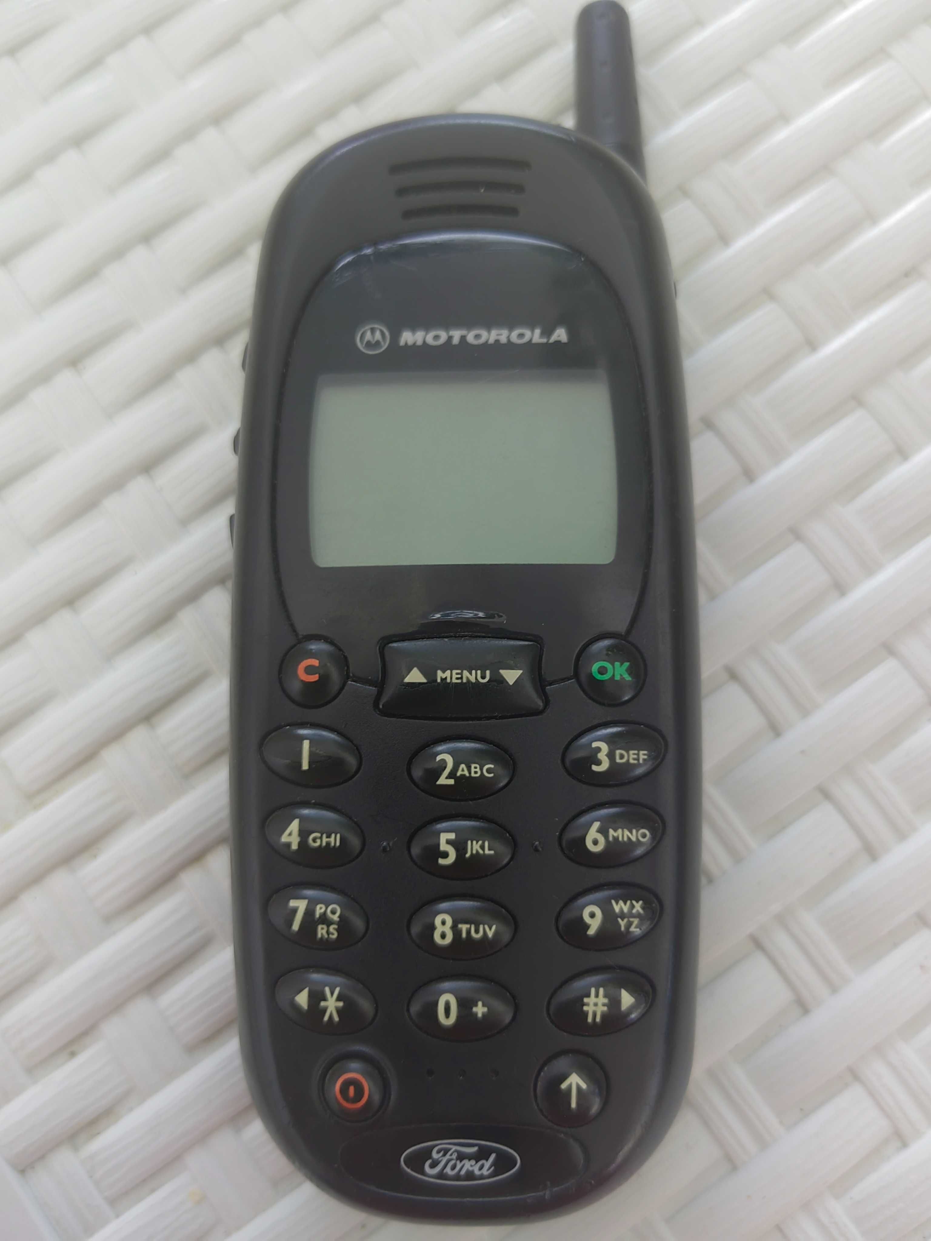Продавам ретро Motorola - FORD