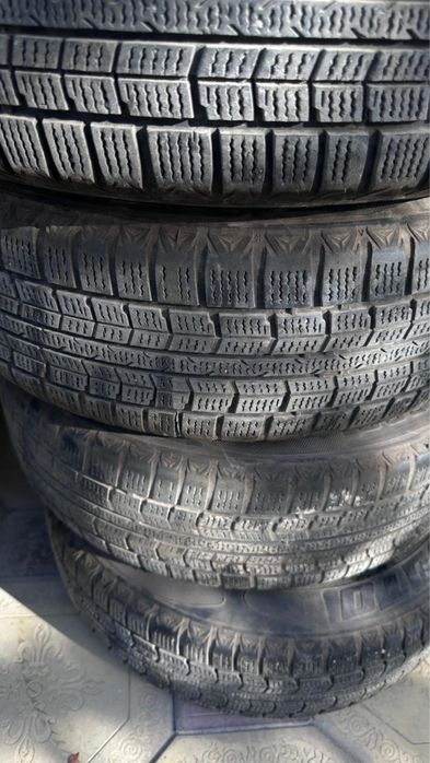 Зимние шины 195/60/15