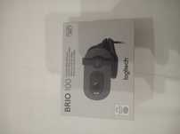 Logitech brio 100 webcam