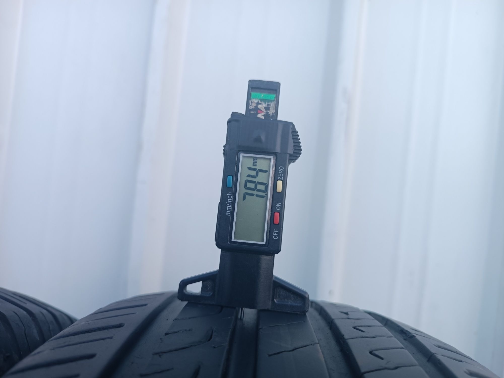 225/65/17 Barum Дот 0720
