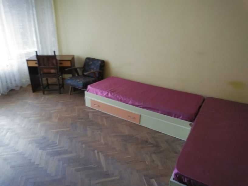 Дава се под наем Двустаен апартамент в Бургас, Зорница - 65 кв.м за 175 € - Снимка #7