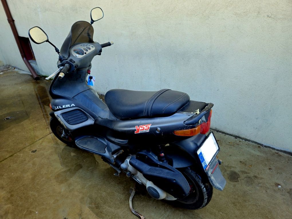 Scuter Piaggio Gilera Runner 182cc 4T 2001