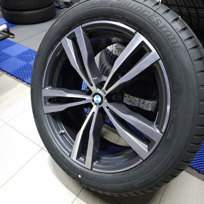 BMW  X7 /G 07/ 21" Оригинални джанти