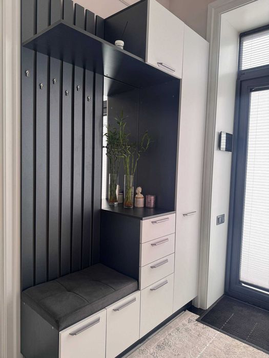 МЕБЕЛЬ для прихожей в отличном состоянии