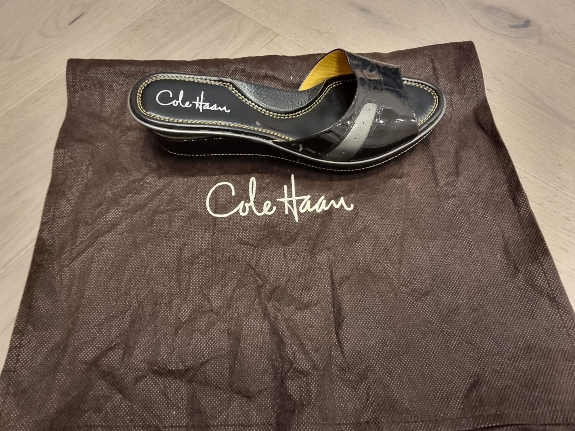 Чехли Cole Haan (Nike Air)