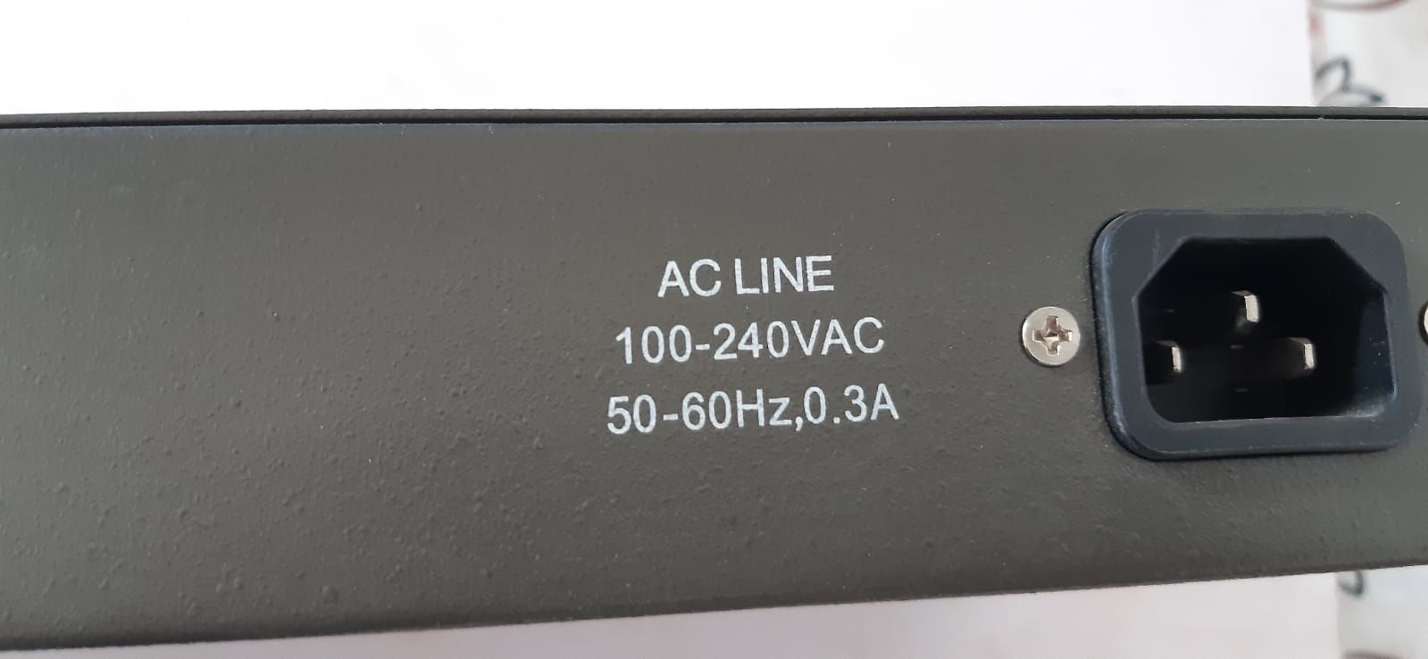 Коммутатор D-Link DES 1016