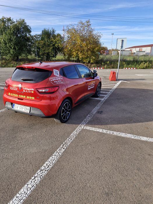 Vând Renault Clio Diesel