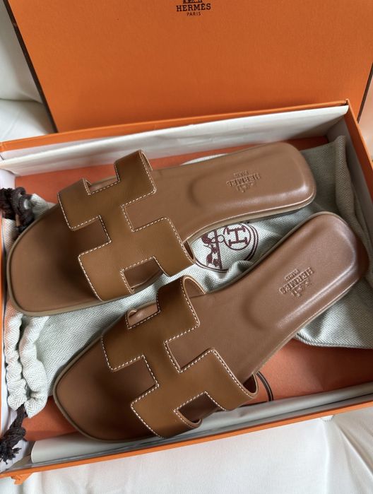 Papuci Slapi Hermes cu cod stantat piele naturala Full Box 36 37 38 39